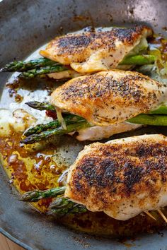 Chicken stuffed with asparagus, sundried tomatoes and plenty of melted cheese! Chicken Stuffed With Asparagus, Asparagus Stuffed Chicken, Chicken Tonight, Chicken Asparagus, Sundried Tomatoes, Chicken Stuffed, Keto Plan, Sundried Tomato