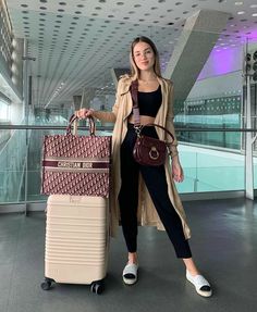 Classy Airport Outfit, Aeroplane Outfit, Chic Airport Outfit, Cute Travel Outfits