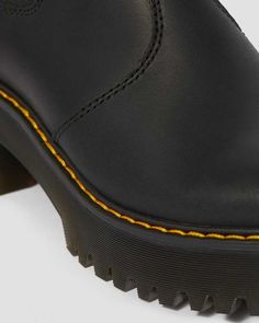 Chelsea Boots Style, Platform Chelsea Boots, Chelsea Boots Women, Stunning Shoes, Boots Uk, Thick Socks, Black Platform, Cole Haan Zerogrand Oxford, Chelsea Boot