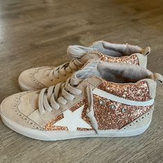 Rose Gold High Top Star Sneakers Purchased From Shop Talulah Never Worn Size 10 Shu Shop Sneakers, 2025 Wardrobe, Girls Basketball Shoes, Rose Gold Shoes, Girls Basketball, Gold Sneakers, Vintage Havana, Star Sneakers, Dream Shoes