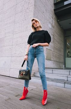 Red Booties Outfit Winter, Outfits Rojos, Red Boots Outfit, Boots Outfit Ideas, Tennis Shoe Outfits Summer, Outfit Designer, Red Ankle Boots, Boots Outfit Ankle, Red Booties