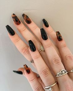 The best fall nails design to rock this 2020. Use these fall nail colors as inspiration at your next nail appointment. Autumn nails are gorgeous. #fallnails Dark Nail Art Ideas, Trendy Nails Fall 2023, Coffin Fall Nails Designs, Fall Dark Nails, Dark Fall Nails Designs, Fall Nails Dark, Dark Fall Nails, Coffin Fall Nails, Fall Nails Design