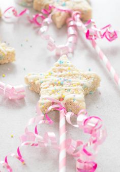 star shaped cookies with sprinkles and streamers