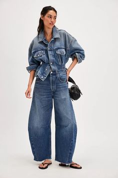 Citizens of Humanity Horseshoe Jeans | Free People Horseshoe Jeans, Jeans Street Style, Black Jeans Women, All Jeans, Curve Jeans, Cuffed Jeans, Citizens Of Humanity Jeans, Denim Trends, Fashion App