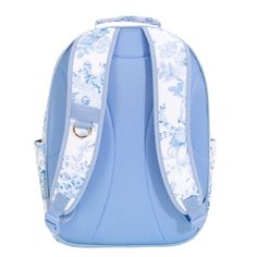 Gear up for school days and adventures of all kinds with our best-built backpacks yet. Made of water-resistant polyester and featuring ultradurable bound stitching and plenty of compartments, our bag easily helps you take your laptop, books and other essentials wherever you go. Plus, these designs are better for you and the planet because they are made with more than 14 recycled plastic bottles. Imagined exclusively with lifestyle brand LoveShackFancy, its blue damask print reflects their charmi Preppy Travel Bags, Dorm Wishlist, Slim Water Bottle, Cold Pack, Pack Lunch, Damask Print