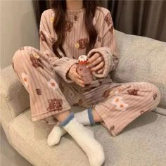 43869059416121 Fleece Patterns, Cute Pajama Sets, Winter Collars, Winter Pajamas, Women's Pajamas, Cute Pajamas, Winter Girls, Loungewear Women, Winter Hoodies