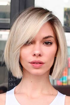 Best Bob Haircut Ideas To Try In 2025 ★ Matrix Hairstyle, Hairstyles Reference, Blonde Hair Tan Skin, Hair Tan Skin, Stacked Bob Hairstyles, Hairstyles Girl