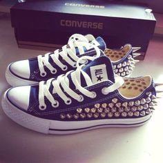 Studded Converse Style Vans, Bag Boys, Nike Free Shoes, Carrie Bradshaw, Dieselpunk, Shoes Outlet, Shoes Booties