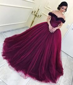 Floral Flowers V-neck Off The Shoulder Tulle Quinceanera Dresses Ball Gowns Off-shoulder Tulle Quinceanera Dress For Prom Season, Off-shoulder Tulle Dress For Quinceanera, Off-shoulder Quinceanera Dress For Prom, Long Elegant Prom Dresses, Tulle Evening Dress, Long Prom Gowns, Elegant Prom Dresses, Burgundy Prom Dress, Tulle Ball Gown