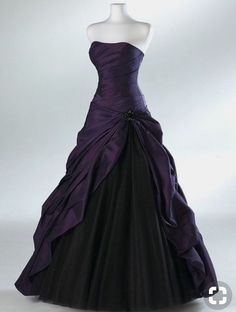 Purple And Black Wedding, Organza Bridesmaid Dress, Gothic Party, Purple Evening Dress, Womens Prom Dresses, Organza Dress