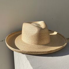 THE WESTERN HERITAGE PALM HAT MADE FOR THE MODERN FOLK... One of the few designs available in fine palm with a pencil brim that is inspired by Western heritage. Finely woven genuine Palm Leaf that is non-toxic, purely organic, re-shapable, and water-shedding. The organic palm leaf self-conforms to the shape of your head with a simple design that is unisex and universally flattering. Features the same wide brim for maximum sun protection with a Pencil Roll Brim. Delivering on our sustainable prom Mexican Palm, Pencil Roll, Rancher Hat, Hip Style, Inclusive Design, Quality Hats, Western Hats, Drum Lampshade, Handmade Hat