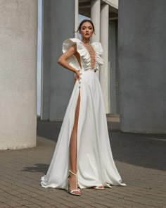 Outfits For Summer In Europe, Maxi Dress Wedding, Wedding Dresses Simple, Couture Dresses, Dress Wedding