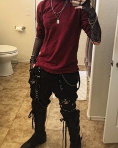 Metalhead Guy Outfit, Metalhead Fashion Men, Alt Guy Outfits, Metalhead Style, Punk Outfits Men, Goth Outfits Men, Outfits Masc, Punk Subculture