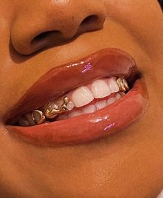 Mouth Grills, Fang Grillz, Teeth Aesthetic, Pretty Teeth, Diamond Teeth