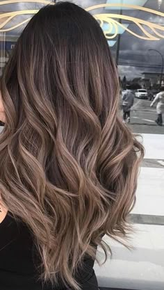 Thing Long Layered Hair, Fall Hair Colors Mushroom Brown, Pearl Bayalage Hair, Died Hairstyles Hair Dye For Brown Hair, Ash Brown Shadow Balayage, Frosted Brunette Hair, Balage Hair Brown, Blended Balayage Brunettes, Neutral Brown Balayage