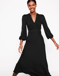 Ivy Smocked Midi Dress - Black | Boden US Long Lunch, Black Ivy, Midi Dress Blue, Tunic Leggings, Floaty Dress, Midi Dress Black, Blouse Pants, Back Women, Cardigan Top