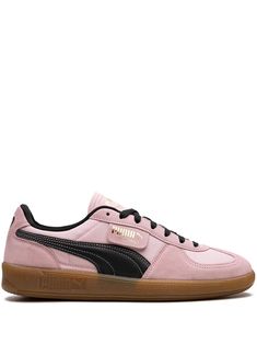 pink/black leather logo tag Formstrip logo round toe front lace-up fastening logo-print tongue branded heel counter rubber sole These styles are supplied by a premium and authenticated sneaker marketplace. Stocking only the most sought-after footwear, they source and curate some of the most hard to find sneakers from around the world. Puma Black Sneakers, Shoo Shoo, Nike Tenis, Pink Pumas, Wishlist 2024, Black Puma, Tom Dixon