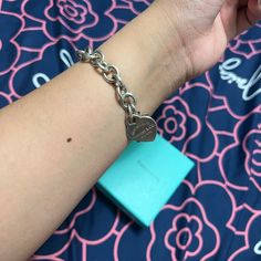 It Is A Used Bracelet. It Is Made With 925 Silver. It Is 7 Inches In Length. The Box Is Included. The Metal Has Tiny Scratches From Normal Wear. Tiffany And Co Bracelet, Jewelry Tiffany, Return To Tiffany, Heart Tag, Tiffany Co Jewelry, Tiffany & Co., Womens Jewelry Bracelets, The Box, 925 Silver