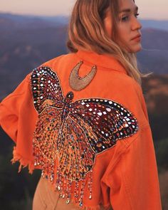 Electro Festival Outfit, Butterfly Jacket, Pastel Outfit, Mode Boho, Estilo Boho, A Butterfly, Upcycle Clothes, Slow Fashion