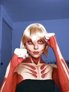 Cosplay del titan hembra snk Female Titan Makeup, Female Titan Cosplay, Attack On Titan Halloween Costume, Titan Makeup, Titan Costume, Rare Makeup, Attack On Titan Costume, Attack On Titan Cosplay, Titan Cosplay