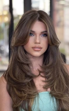 Womans Haircut Long, Top 10 Hairstyles, Hairstyles For Long Straight Hair, Styl Grunge, Effortless Waves, Haircuts For Long Hair With Layers, Brown Hair Looks, Gorgeous Hairstyles, Gorgeous Hair Color