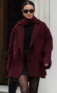 Burgundy Professional Outfit, Fall Outfits 2024 Cherry Red, Burgundy Accent Outfit, Burgundy Look Outfits, Jewel Color Outfits, Cherry Color Outfit, Maroon Blazer Outfits For Women, Dark Red Blazer Outfit, Cherry Red Fall Outfit