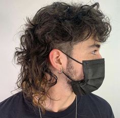 Men Haircut Curly Hair, Mens Hairstyles Thick Hair, Curly Mullet, Hair Inspiration Short, Men Haircut Styles, Haircuts For Curly Hair, Pamplona