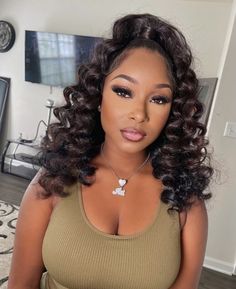 Half Up Half Down Hairstyles Black Women, Half Up Half Down Hair Black Women, Quick Styles, Long Ponytail Hairstyles, Hair Stules, Vegas Hair, High Ponytail Hairstyles