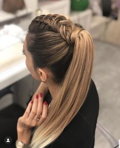 Ponytail Hairstyle Ideas, Fancy Ponytail, Chic Ponytail, Dutch Braid Hairstyles, Ponytail Hairstyle, Classy Hairstyles, Hair Braid Videos