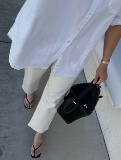 Anya Outfit, French Girl Chic, Spring Summer Trends, Street Style Summer, Modest Fashion Outfits, Cute Simple Outfits, Business Casual Outfits, Simple Outfits