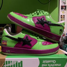 Marvel Bapesta Hulk Colorway 2005 Release This Is A Sample Pair, Originally Released In The Full Green Lining Size 10 Mens Please Feel Free To Ask Any Questions And To Check Out My Other Listings :) Marvel Bapesta, Shoes Bape, Bape Shoes, Marvel Hulk, Hulk Marvel, Mens Shoes Sneakers, Hulk, Men's Shoes, Shoes Sneakers