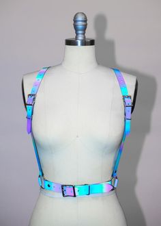 Holographic Corset, Space Fashion Futuristic, Rave Essentials, Retro Futuristic Fashion, Iridescent Fashion, Fashion Cyberpunk, Harness Belt, Rave Clothes