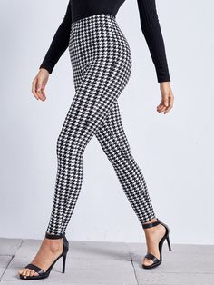 High Waist Houndstooth Leggings | EMERY ROSE Houndstooth Leggings Outfit, Houndstooth Leggings, Coast Dress, Look Legging, Black And White Leggings, Houndstooth Pants, Women Bottoms, Legging Outfits, Clothes Women