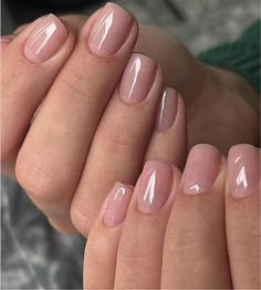 Perfect Nude Nails, Colors For 2024, Russian Manicure, Fall Nail Ideas, Simple Fall Nails, Nude Nail Designs, Subtle Nails, Nails Today, Classic Nails