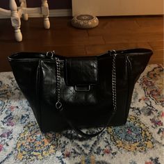 Zara Handbag Never Used Zara Black Bag For Everyday Use, Black Zara Bag For Everyday Use, Chic Zara Satchel With Double Handle, Chic Zara Bag With Zipper Closure, Zara Black Bag For Daily Use, Chic Zara Tote Shoulder Bag, Chic Zara Double Handle Satchel, Chic Zara Tote Satchel, Zara Black Casual Bag