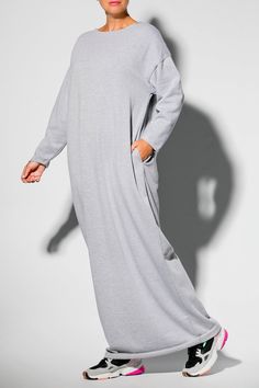 "Winter Kaftan Dress, Loose Maxi Dress, Long Sleeve Dress Our new design for Fall Winter Collection 2018 - Grey long sleeve dress in casual style. This Long dress is everything the winter wardrobe staple should be - it's beautiful, warm, cozy, comfortable and versatile. This winter dress has a slightly loose silhouette and is made from fluffy , thick cotton blend that feels silky soft against your skin. Straight forms , elegant silhouette, comfy feel, beautiful look ! FABRIC : Thick, fluffy, win Winter Kaftan, Long Sleeve Dress Plus Size, Maxi Dress Long Sleeve, Loungewear Dress, Grey Long Sleeve Dress, Sweater Dress Oversized, Cozy Dress, Maxi Dress Long, Fall Winter Dresses