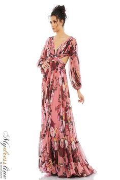 Looking for a show-stopping dress for your next big event? Check out the Fall 2021 evening collection from Mac Duggal. This unforgettable look features a plunging neckline, fitted silhouette and gorgeous train. You'll make a lasting impression in this gown! Floral Dress Long Sleeve, Floral Dress Long, Floral Chiffon Dress, Goddess Dress, Chiffon Floral, Evening Gowns Elegant, Floor Length Skirt, Pleated Bodice, Mac Duggal