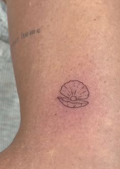 Oyster Tattoo Pearl Simple, Oyster With A Pearl Tattoo, Tiny Pearl Tattoo, Toonie Size Tattoos, Pearl Clam Tattoo, Pearl And Oyster Tattoo, Matching Tattoo Placement, Oyster Tattoos, Clam Tattoo Pearl