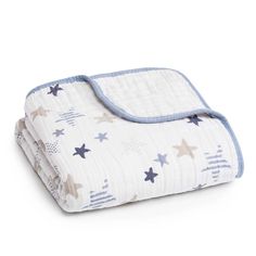 a baby blanket with stars on it