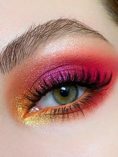 Orange 
Pink 
Makeup inspo 
Editorial
Green eyes
Circo loco palette Eye Makeup Sunset, Bold Color Eye Makeup, Orange Glitter Eye Makeup, Fushia Eyeshadow Make Up, Bright Red Eyeshadow Looks, Pink Sunset Makeup, Pink Orange Makeup Look, Pink Orange Eye Makeup