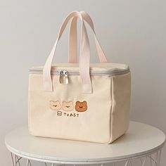 Shipping: Worldwide Express Shipping AvailableDelivery time: 7-15Days Fast ShippingReturns: Fast refund, 100% Money Back Guarantee.Brand Name: MARY&RAPTORMaterial: CanvasOrigin: Mainland ChinaCN: ZhejiangType: 2 PersonsPlace Of Origin: China (Mainland)Model Number: 275252 Stylish Lunch Bags, Picnic Dinner, Homemade Lunch, Canvas Lunch Bag, Aluminium Foil, Bunny And Bear, Food Box, Sac Lunch, Lunch Box Bag