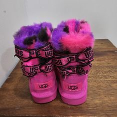 Brand New, Never Worn, Original Box Available. Winter Barbie, Custom Baby Shoes, Cute Uggs, Uggs With Bows, Uggs Boots, Pretty Sneakers, Pink Uggs, Matching Outfits Best Friend, Pretty Shoes Sneakers