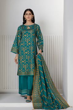 Shamaeel Ansari Pret S4 Formal 2021 is Original Ladies Clothing Brand, and provides both Styles shalwar kameez suits and kurtis.