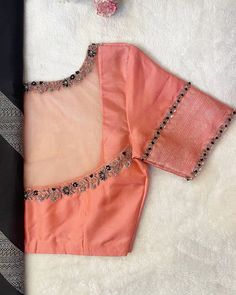 Thread Work Designs, Half Sleeve Blouse Designs, Latest Blouse Neck Designs, Sari Blouses, 50 Blouse Designs, Sleeveless Blouse Designs, Short Hand, Cutwork Blouse