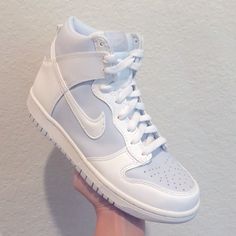 Brand New With Box Size 6y = 7.5 Women’s Size 6.5y = 8 Women’s Color: Summit White/Pure Platinum Ships Same Or Next Business Day Nike Air Max Thea, Nike Tennis Shoes, Nike Air Max For Women, Cute Nikes, Pink Nikes, Workout Shoes, Nike Air Huarache