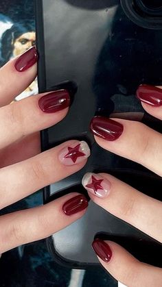 Cute Short Acrylic Nails Aesthetic, Simple Nails Korean Style, Nail Designs With Qtip, Nails To Paint Yourself, Autumn Nails Natural, Spooky Nails Aesthetic, Simple Short Natural Nail Designs, Red Nail Designs Natural Nails