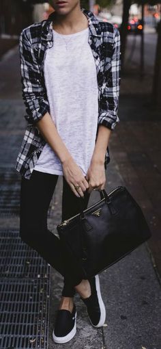 20 Trending Urban Outfits for the Teenage Girls these Days Outfit Trends, Outfit Goals, Urban Outfits, Looks Style, Mode Inspiration, Look Chic, Outfits Casuales, Urban Fashion, Teen Fashion