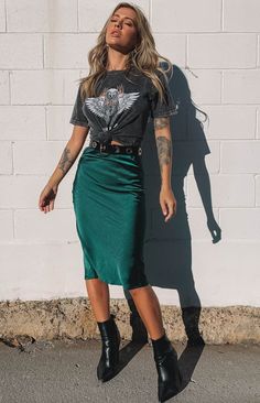 Street Mode, Rok Midi, Mode Hippie, Bohol, Rocker Chic, Green Skirt