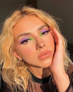 Fun Makeup For Green Eyes, Fun Eye Makeup Looks, Pop Of Color Makeup, Iu Concert, 2024 Makeup, Project Pan, Makeup For Small Eyes, Makeup Highlight