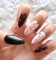 21 Blood Nail Art Designs for Halloween - ♡ July Blossom ♡ Blood Nail Art, Stained Nails, Blood Nails, Splatter Nails, Black Stiletto Nails, Cute Pink Nails, Halloween Acrylic, Blood Splatter, Halloween Acrylic Nails